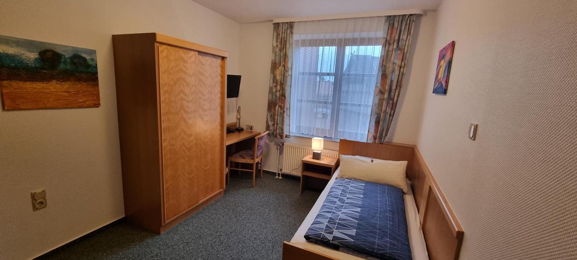 Hotel Alt Oesselse Sarstedt Habitación foto
